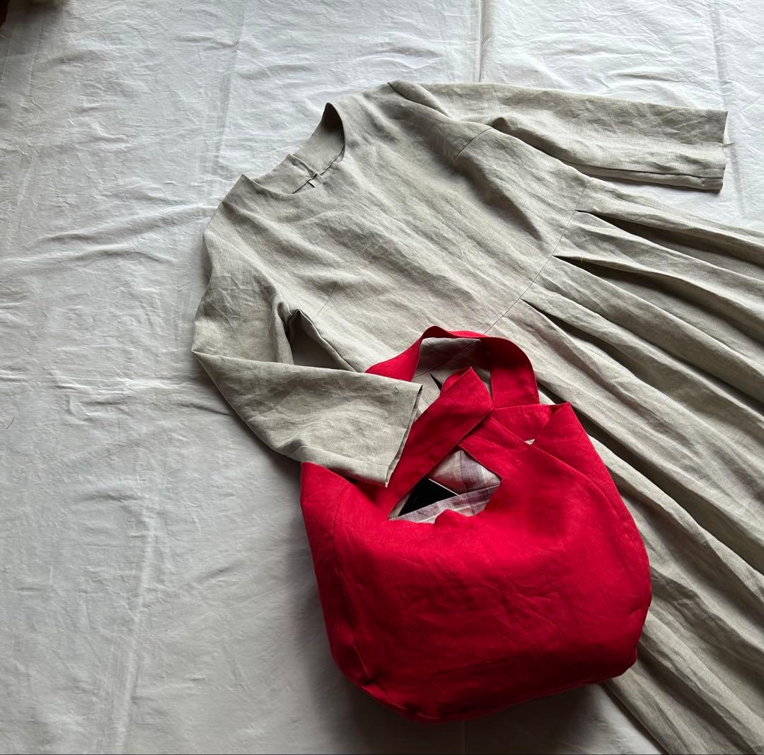 【いずみごページ】linen真赤布バック＆フラックス生成りワンピース