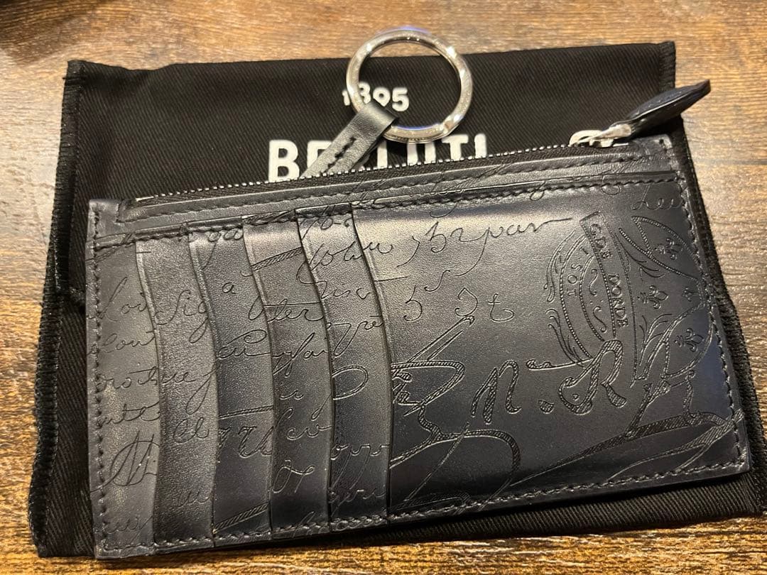 ベルルッティ　フラグメントケース