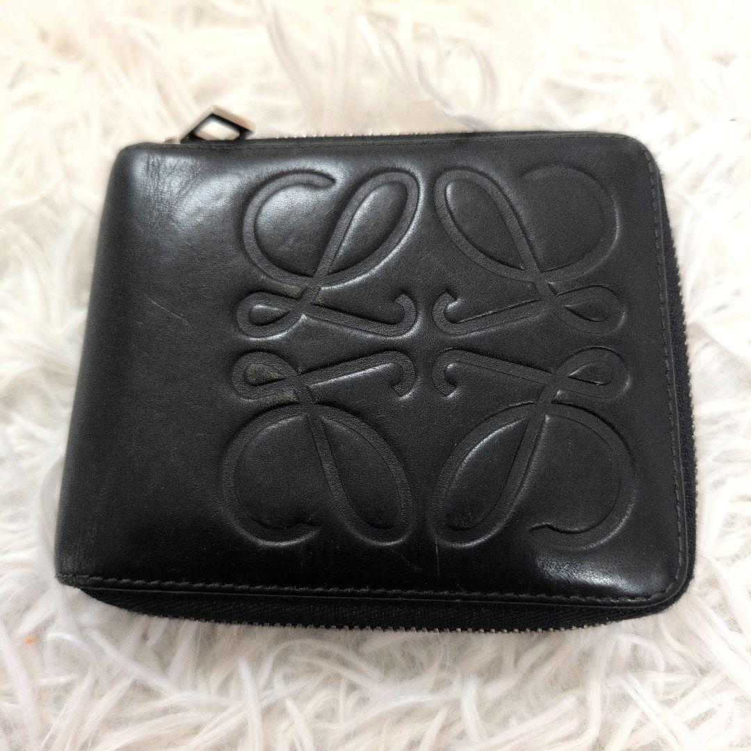 プー ロエベ 二つ折り アナグラム ラウンドファスナー レザー ブラック