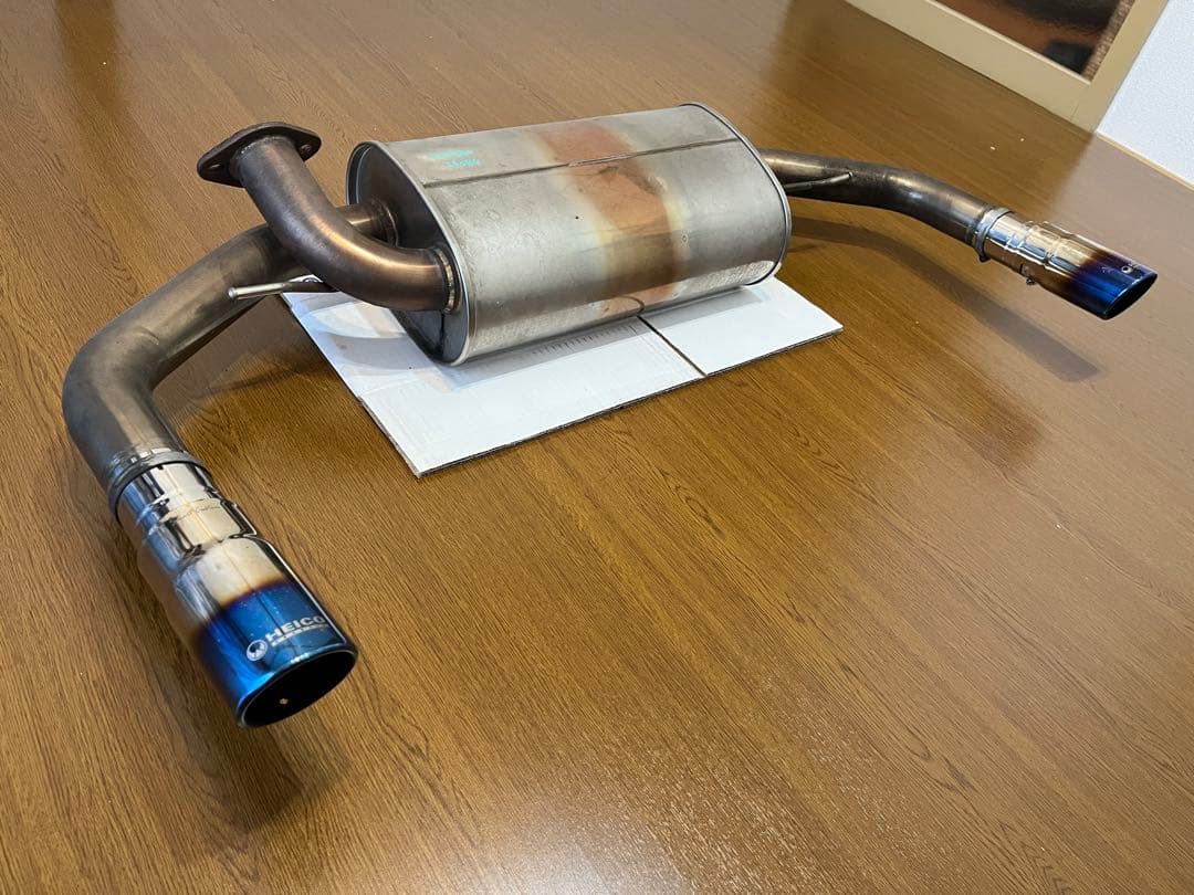 【数日限定値下げ】VOLVO ボルボV40 ERST エアスト 2本出しマフラー