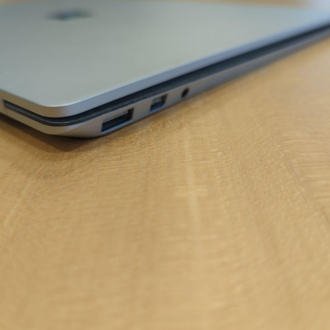 Y*r様 Microsoft Surface Laptop