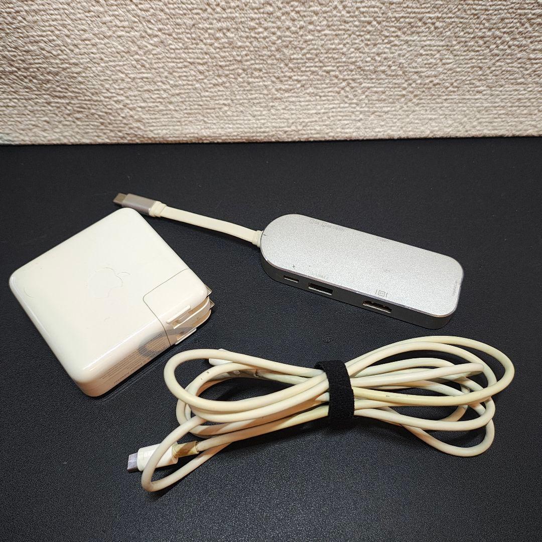 ス*ス様 MacBook Pro 2016 13インチ 256GB i5 / 不