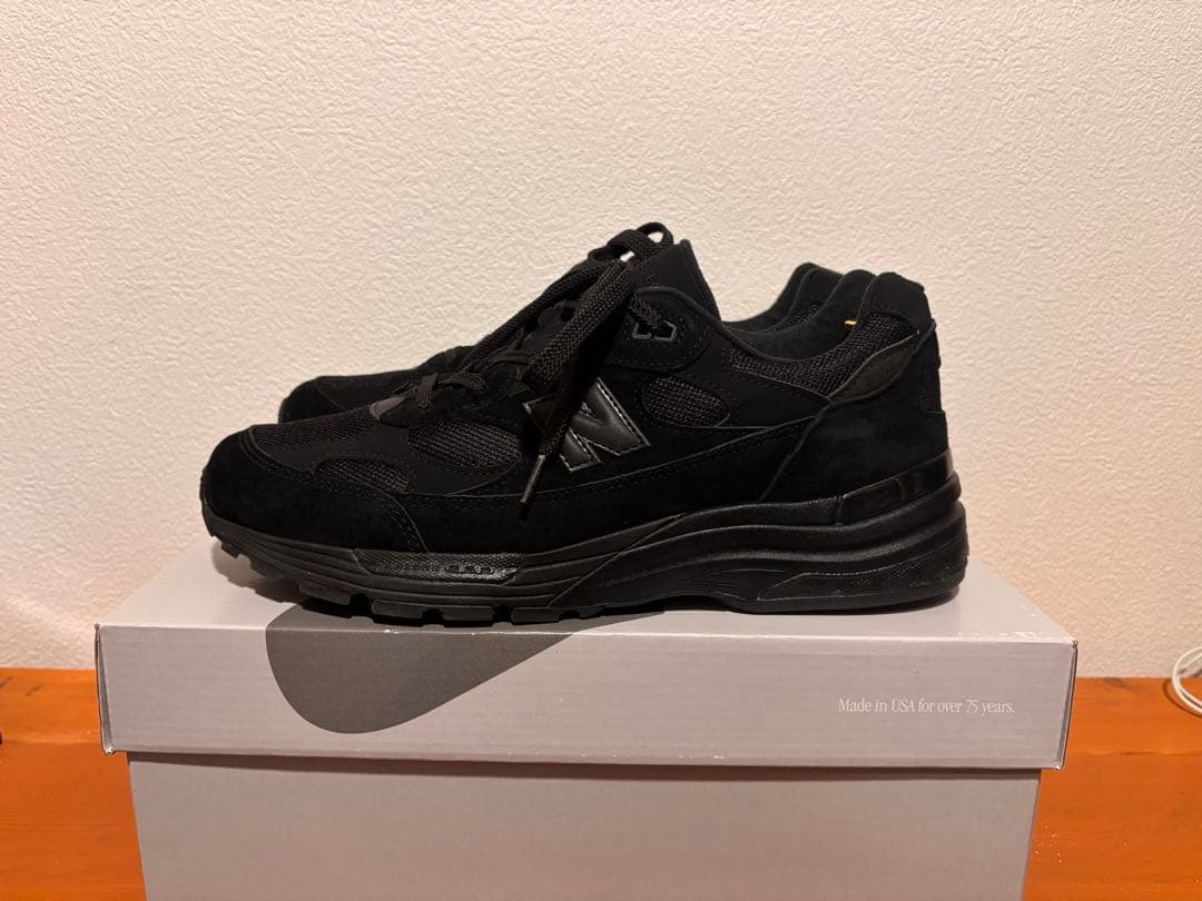 ニューバランス　U992TB トリプルブラック