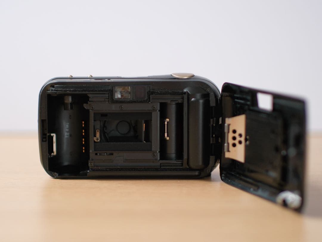 OLYMPUS μ[mju:] コンパクトフィルムカメラ