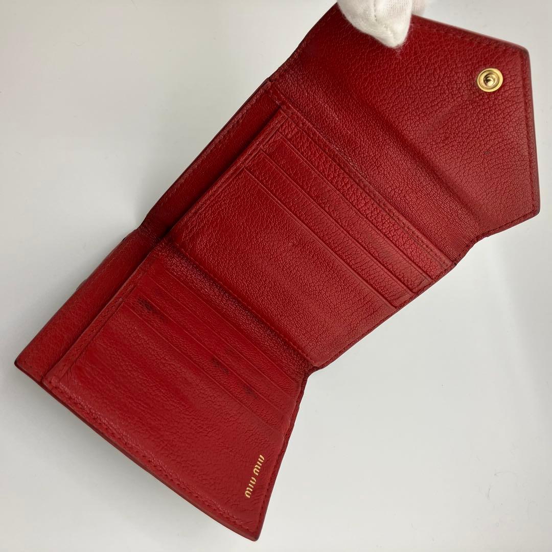 希少✨美品✨ミュウミュウ 三つ折り財布 マドラスラブレター ハート ブラック