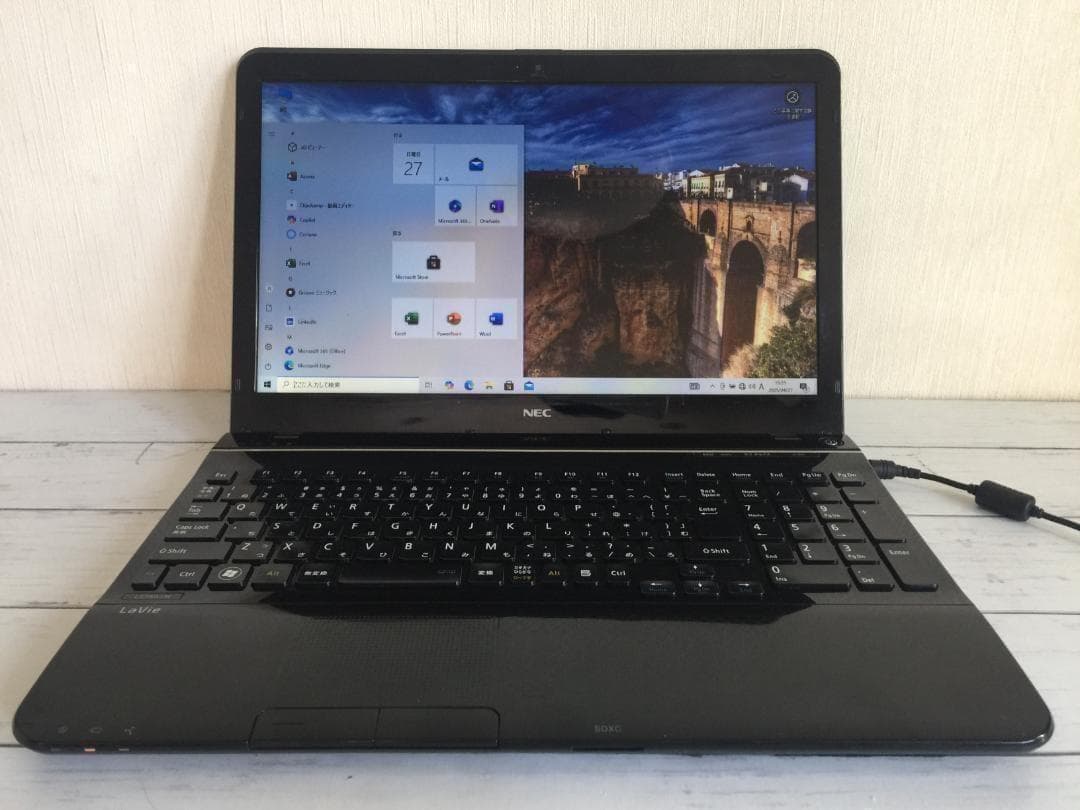 NEC LaVie LS350/HS6 15.6型液晶 フルサイズノートパソコン