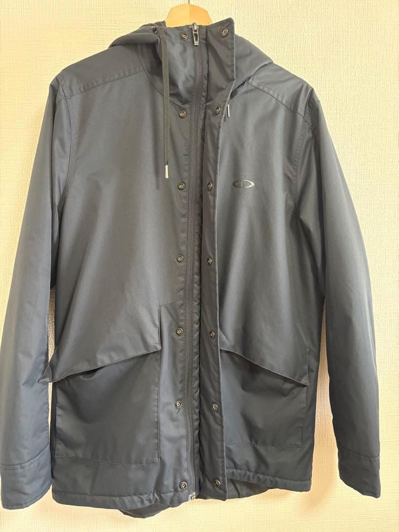 オークリー　ナイロンジャケット　Mサイズ　ブラック