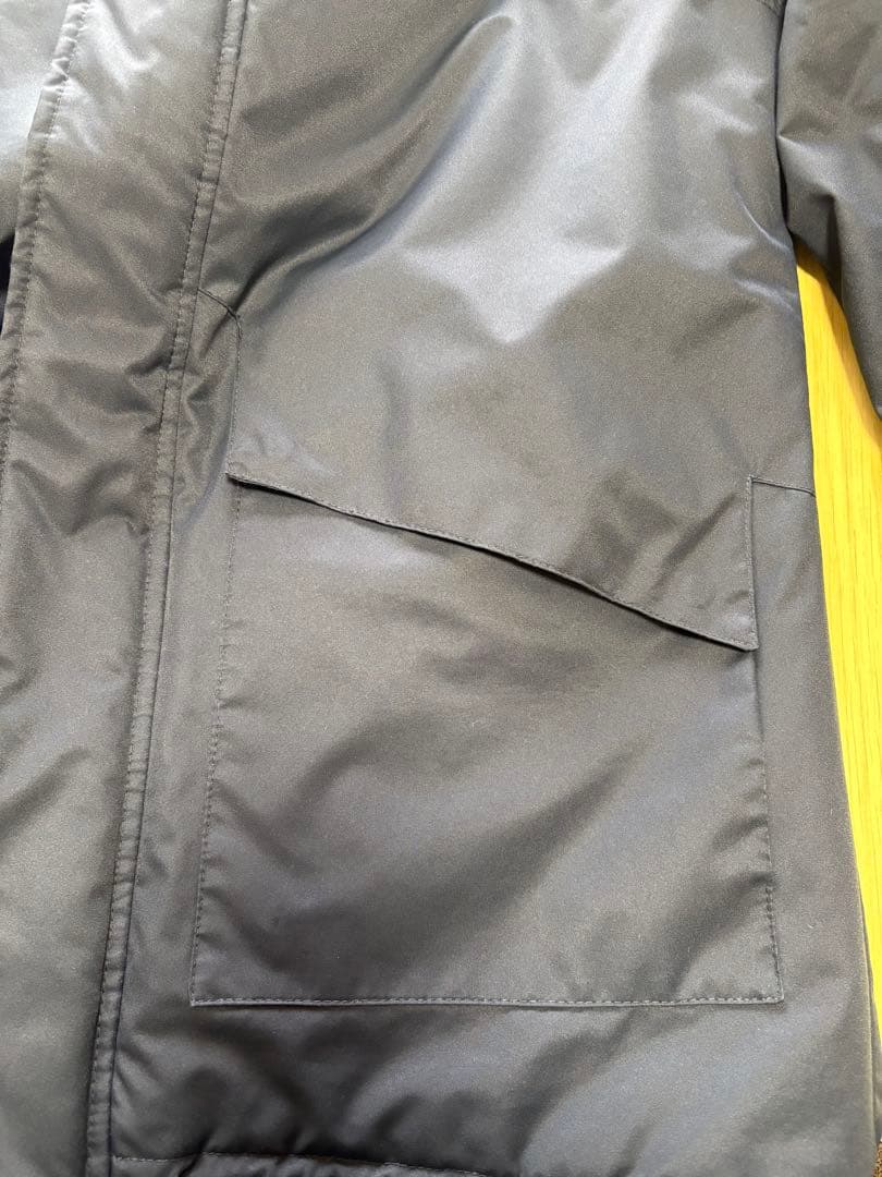 オークリー　ナイロンジャケット　Mサイズ　ブラック