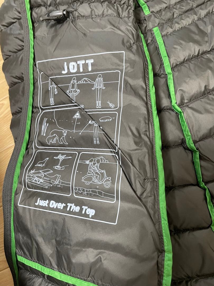 新品JOTT VERO ライトウエイト ダウンコート　カーキL