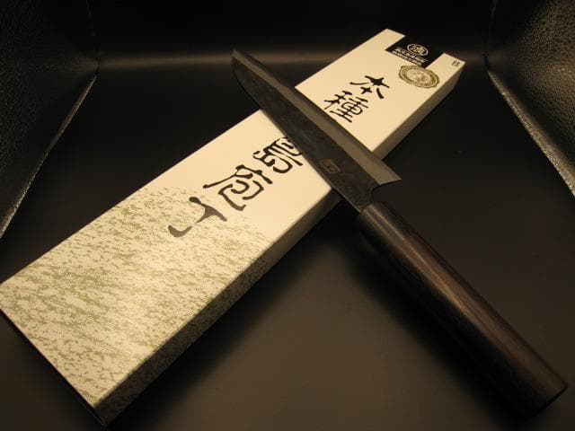 [新品未使用] 三徳包丁180mm白紙1号　黒打ち仕上げ　紫檀　丸形