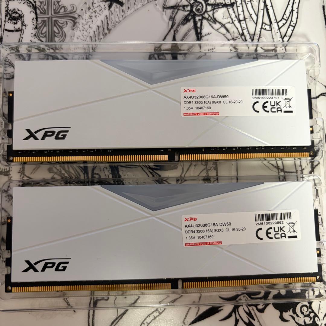 メモリー XPG SPECTRIX D50 DDR4 8GB x 2 16GB