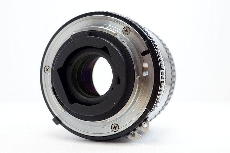 マクロレンズ　Nikon Ai-s Micro-NIKKOR 55mm F2.8