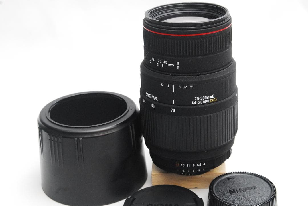 SIGMA 70-300mm D 1:4-5.6 APO DG (良品）