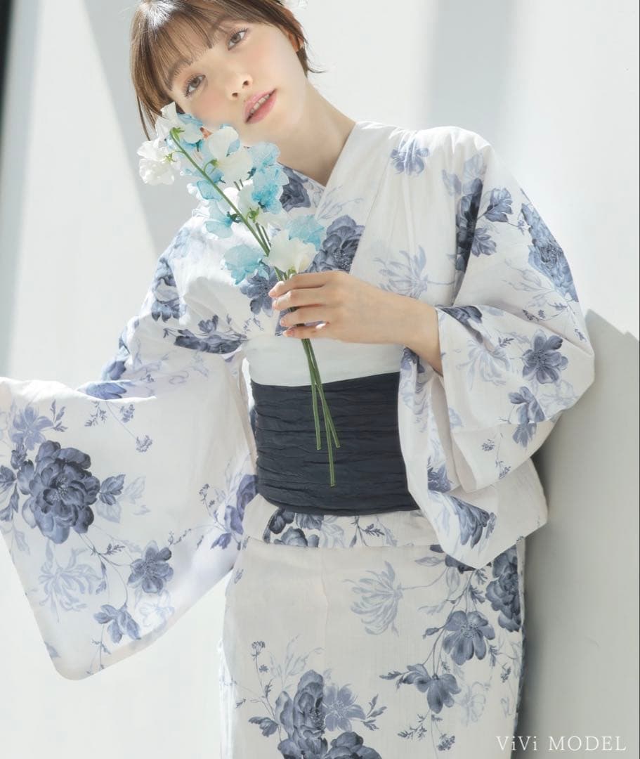 Dita 水彩の勿忘草色