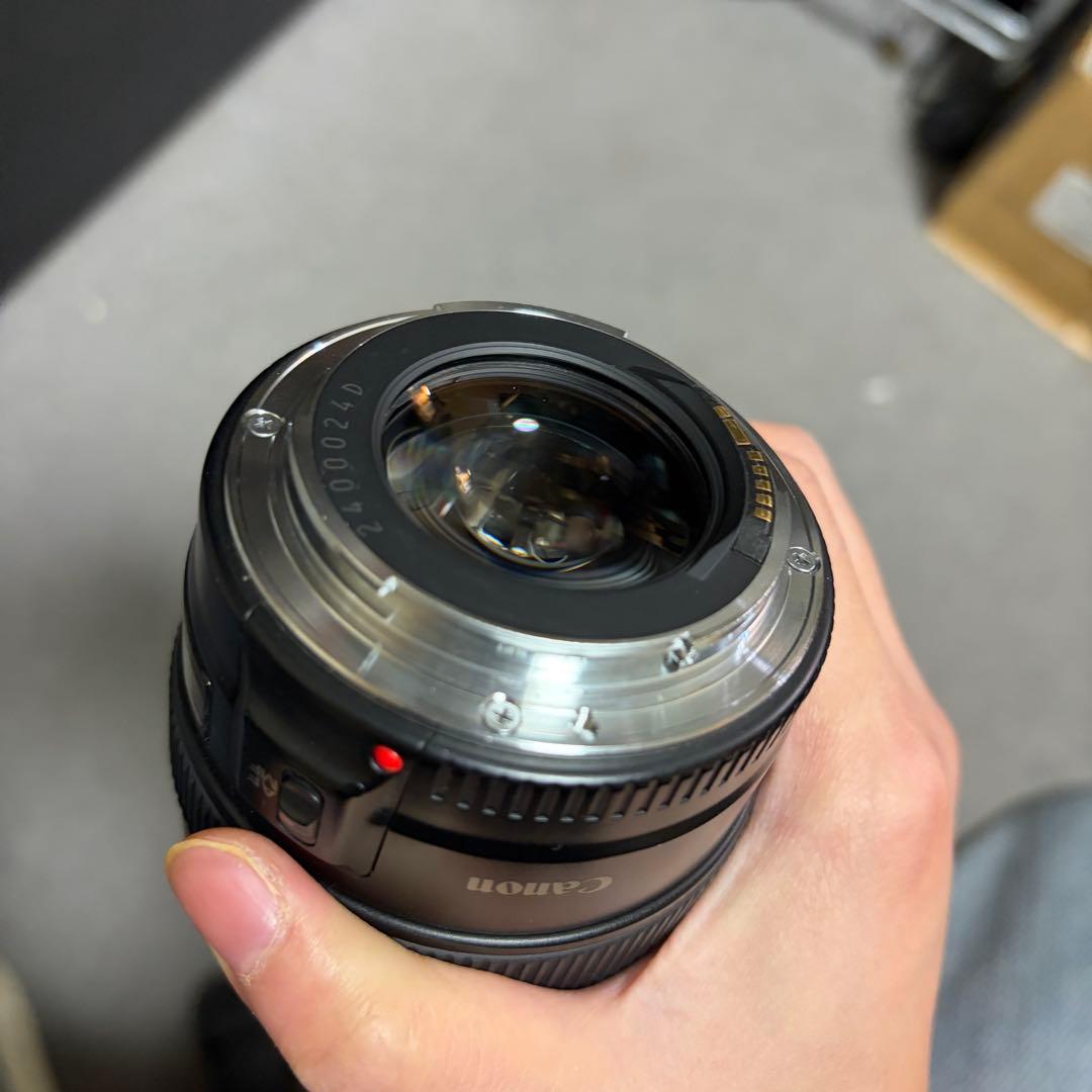 キヤノン Canon EF 85mm F1.8 USM