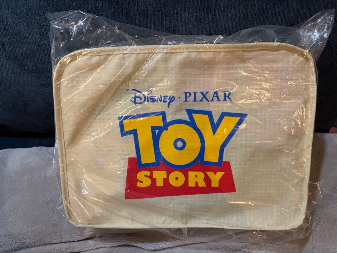 wcj トラベルバッグ　トイストーリー　ポーチ