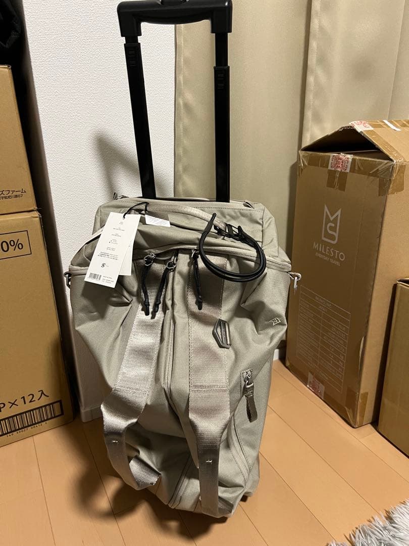 新品タグ✨現行　ボストンキャリー 機内持ち込み MILESTO