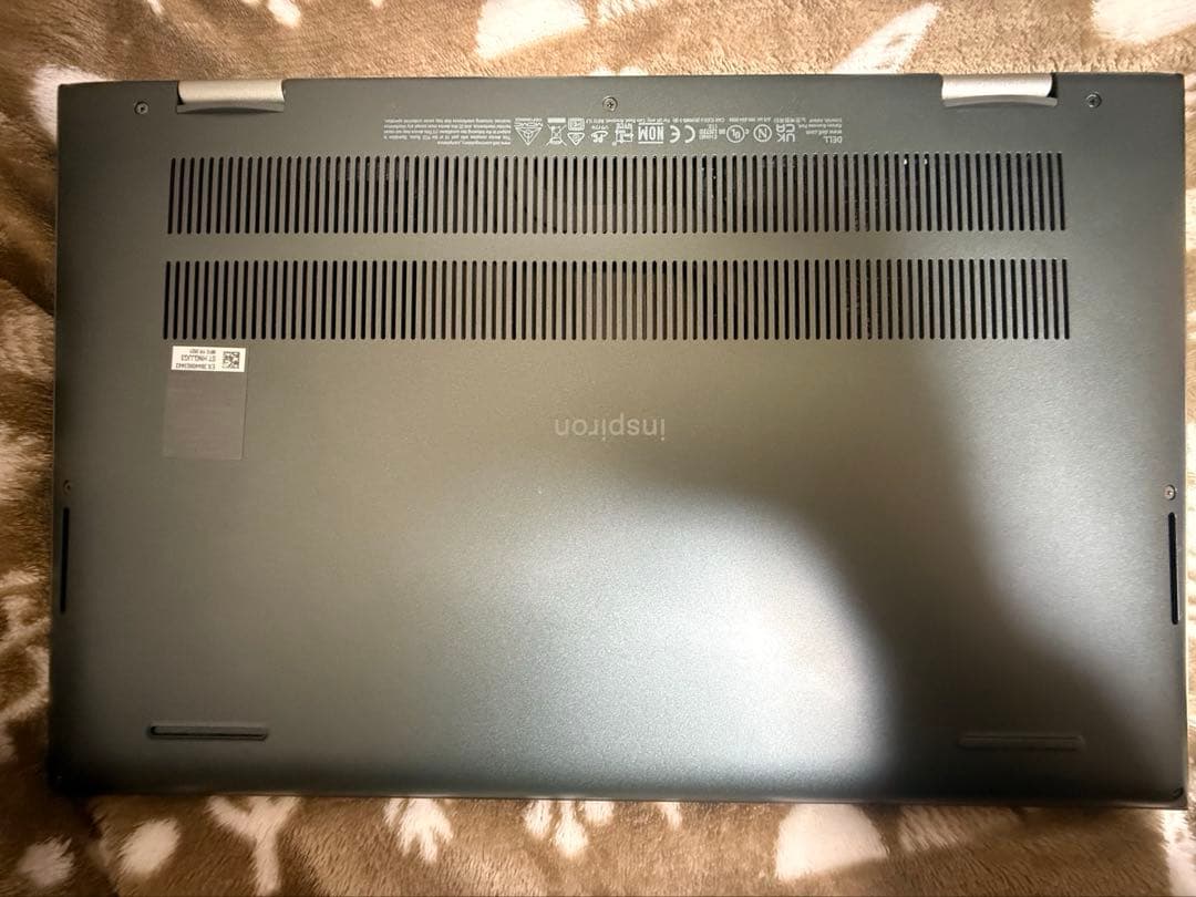 Dell Inspiron ノートPC シルバー