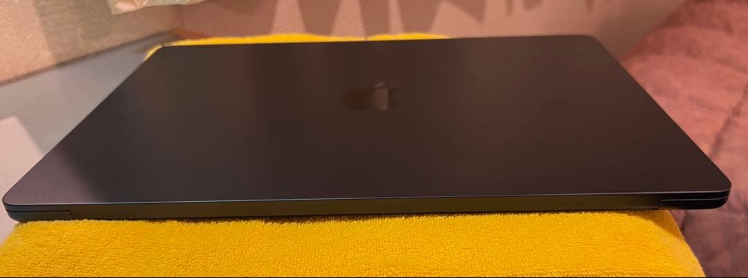 MacBook Air 15インチ MQKW3J/A M2チップ