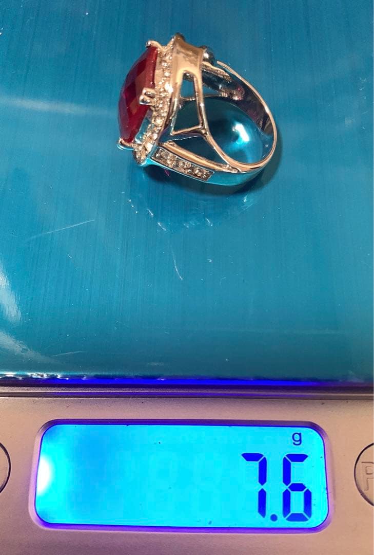 ラグジュアリー。