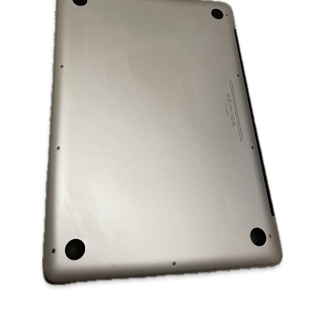 Apple MacBook Pro 13インチ　シルバー