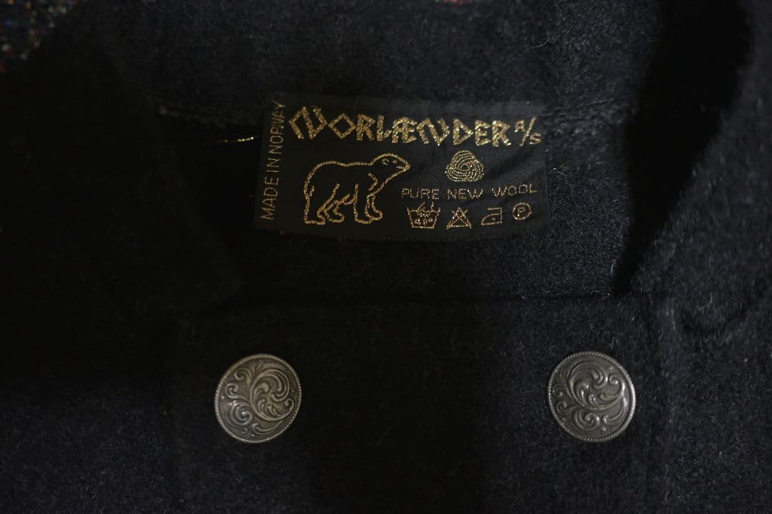 専用SPECIALs Black Birdseye Knit in Norway