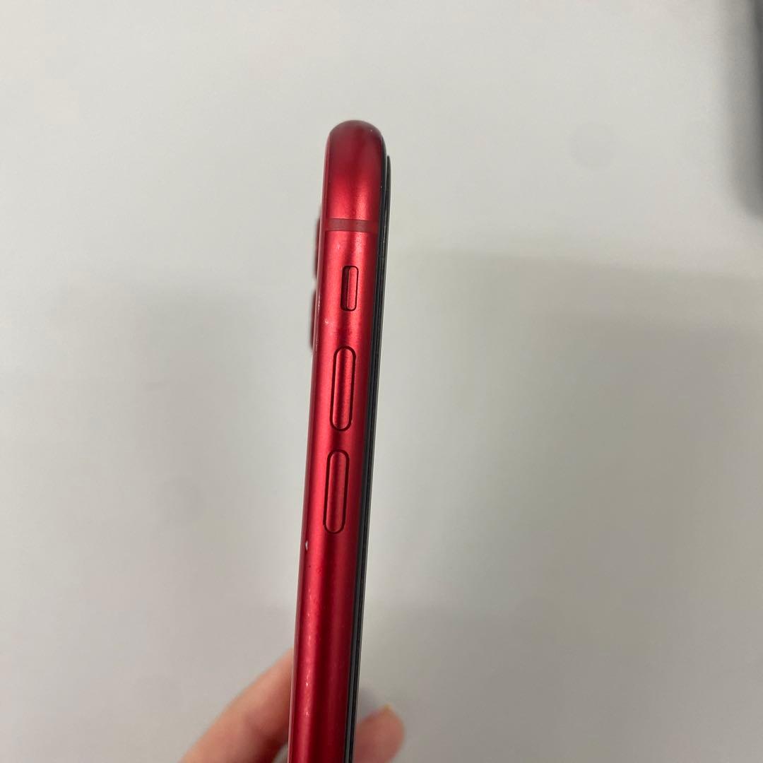 Apple iPhone 11 (PRODUCT Red) 本体