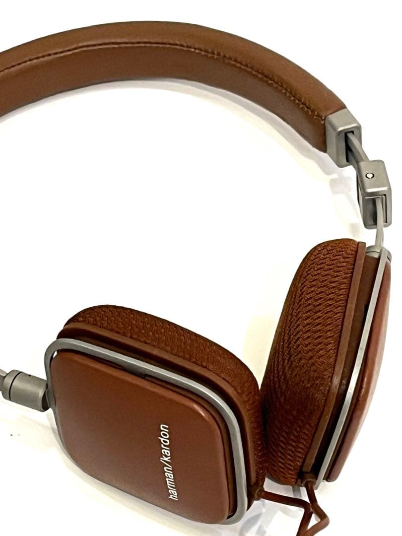 Harman Kardon Wire ヘッドホン　検）bang&olufsen