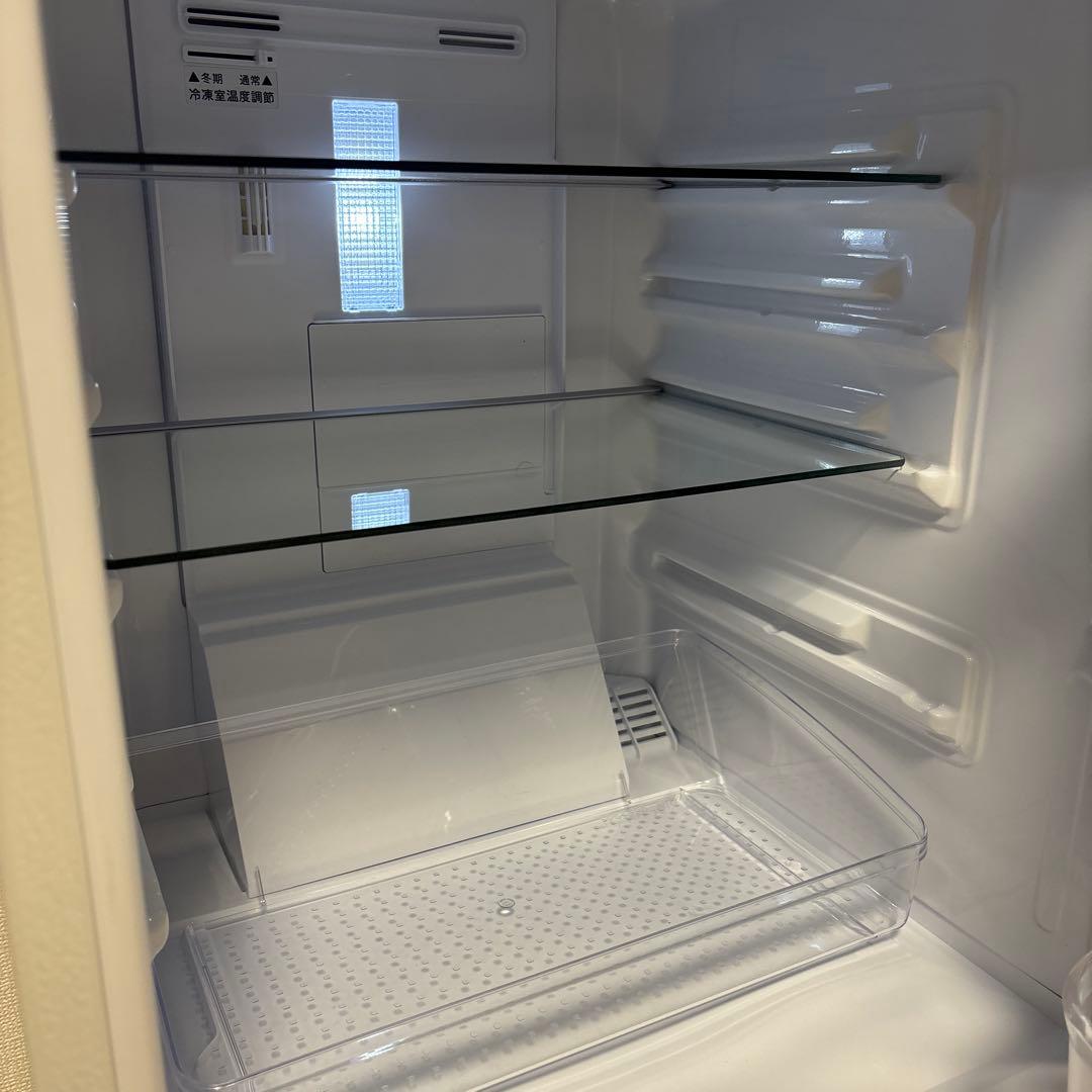 SHARP SJ-D14E-W 冷蔵庫　一人暮らし　ホワイト