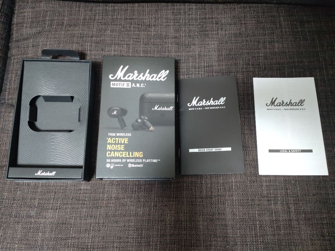 ワイヤレスイヤホン MOTIF II A.N.C イヤホンケース ブラック