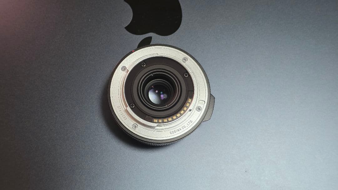 Voigtländer Ultron 27mm F2 X-mount