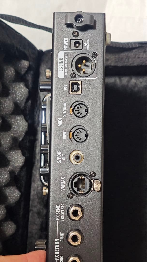 LINE6 POD HD500 SKBケース付き