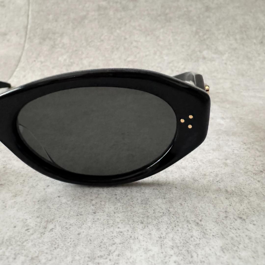 美品　ジェントルモンスター　VAMP　2025年製　サングラス　黒　ゴールド金具