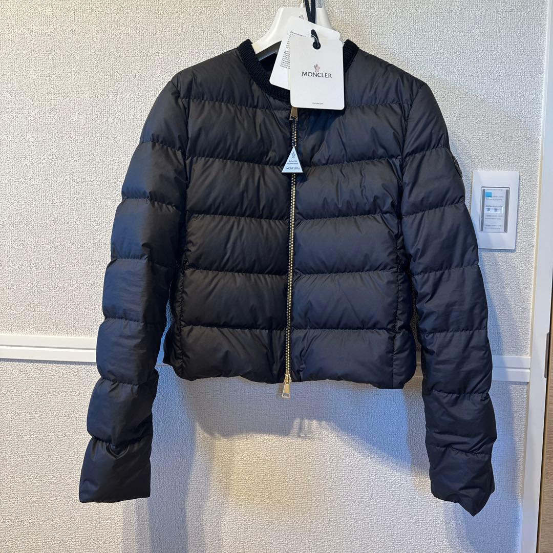 モンクレール mauvezin ショートダウンジャケット