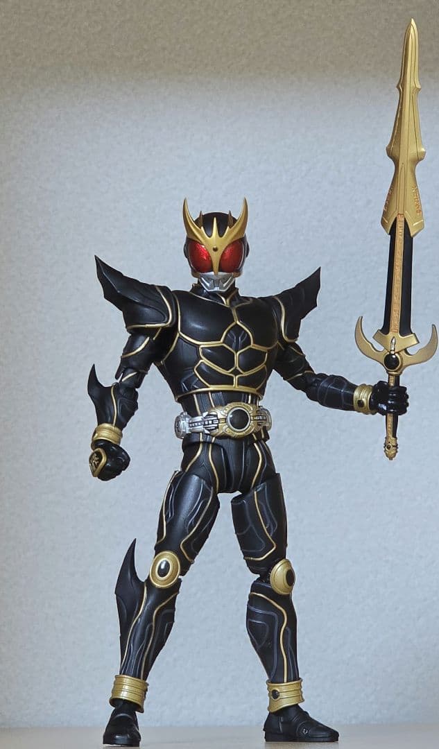 【新品】フィギュアーツ真骨彫専用　仮面ライダークウガアルティメット　発光ヘッド