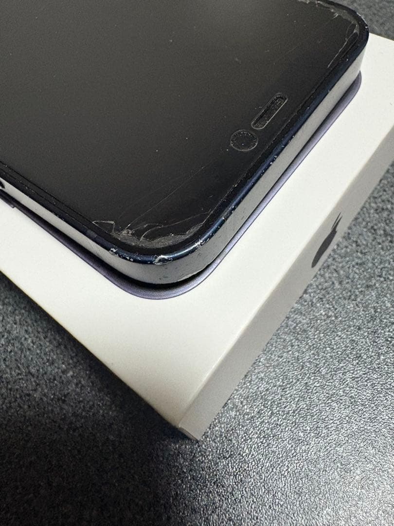 Apple iPhone 12 miniブラック 本体 充電ケーブル付き