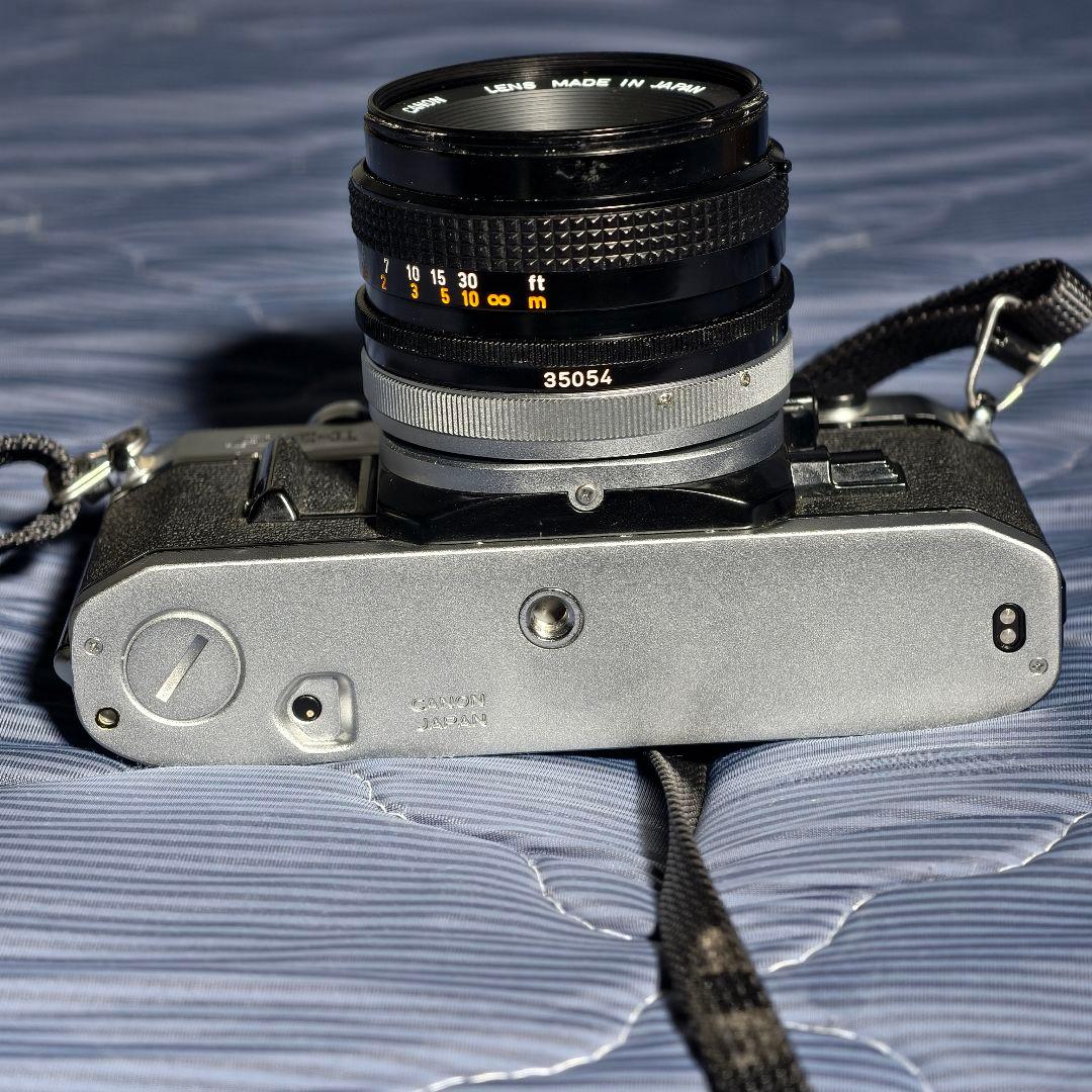 フィルムカメラ Canon AE-1 + FD 50mm f1.8