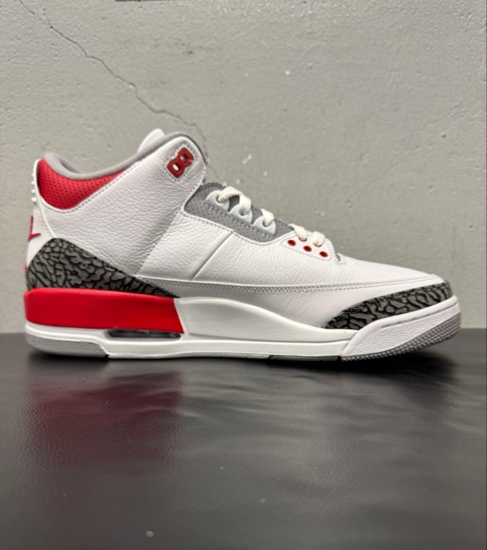 NIKE AIR JORDAN 3 RETRO “Fire Red” 2022