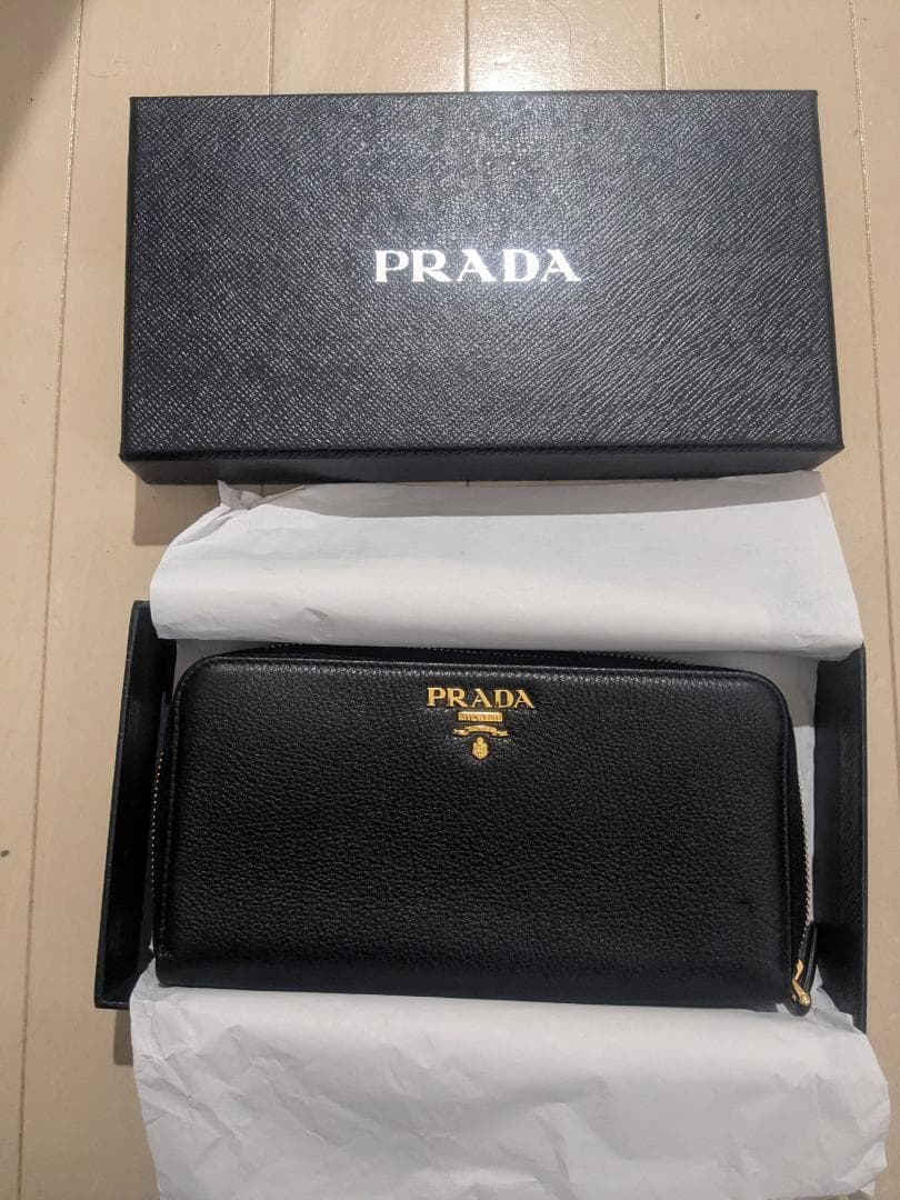 【PRADA】財布　VITTELLO GRAIN　１ML506