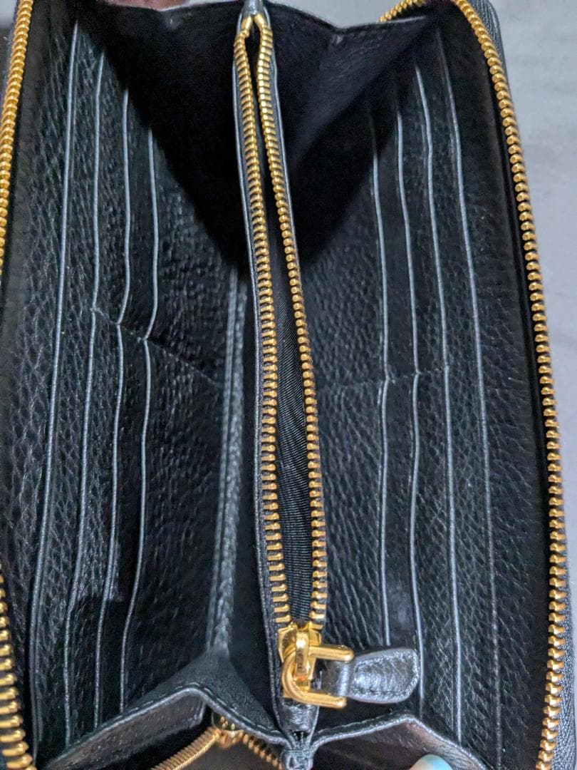 【PRADA】財布　VITTELLO GRAIN　１ML506