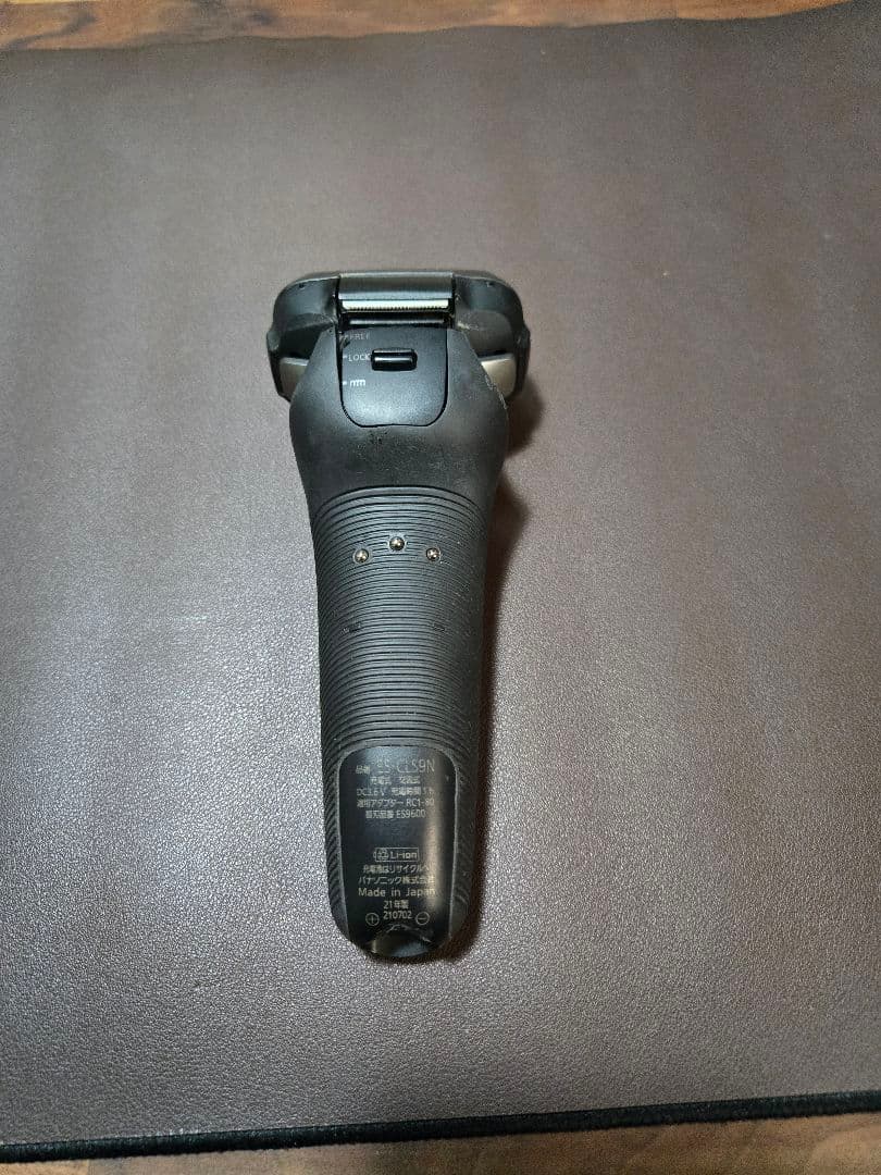 ラムダッシュ　6枚刃 ES-CLS9N【ジャンク品】