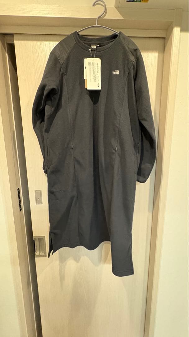 【新品未使用】THE NORTH FACE ブラック ワンピース