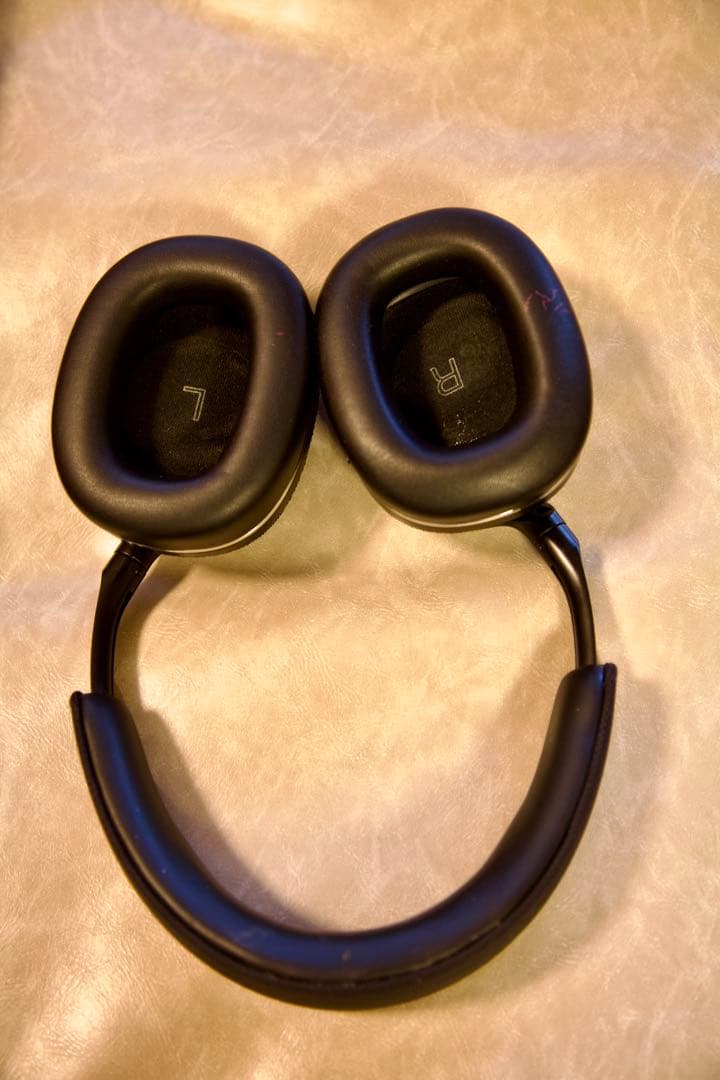 Bowers & Wilkins Px7S2 ワイヤレスヘッドホン