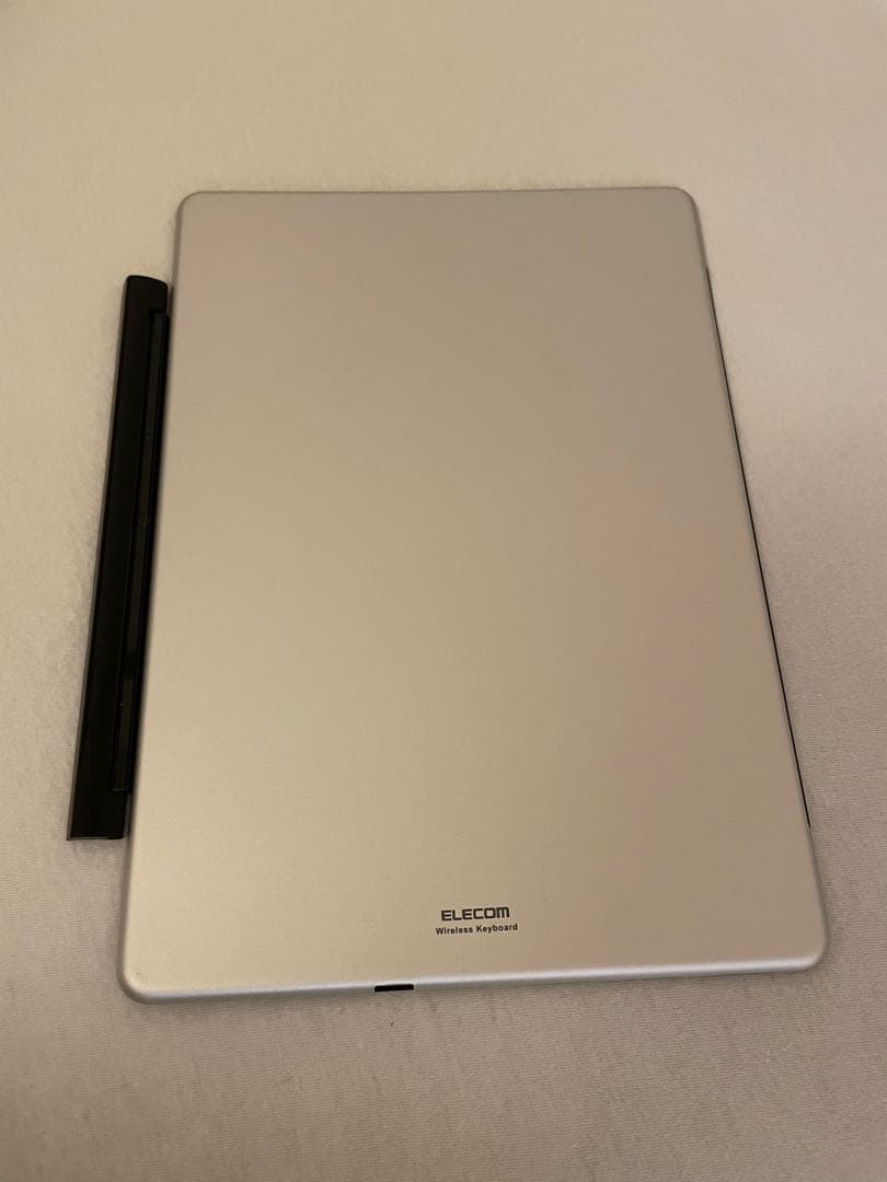 iPad Air 128GB Wi-Fiモデル キーボード付き