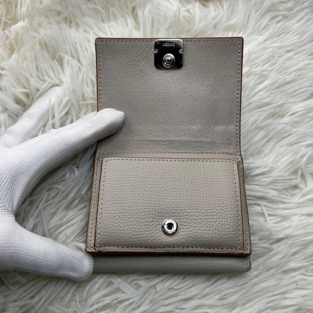 ✨極美品✨LOEWE トライフォールドウォレット　アナグラム　レザー　付属品完備