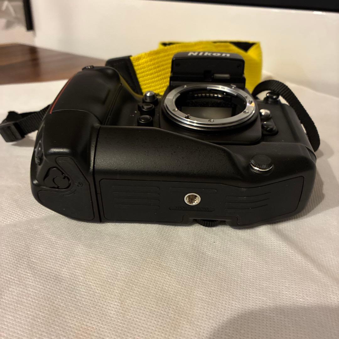 Nikon フィルム一眼レフ F4 +MB‐21動作確認済