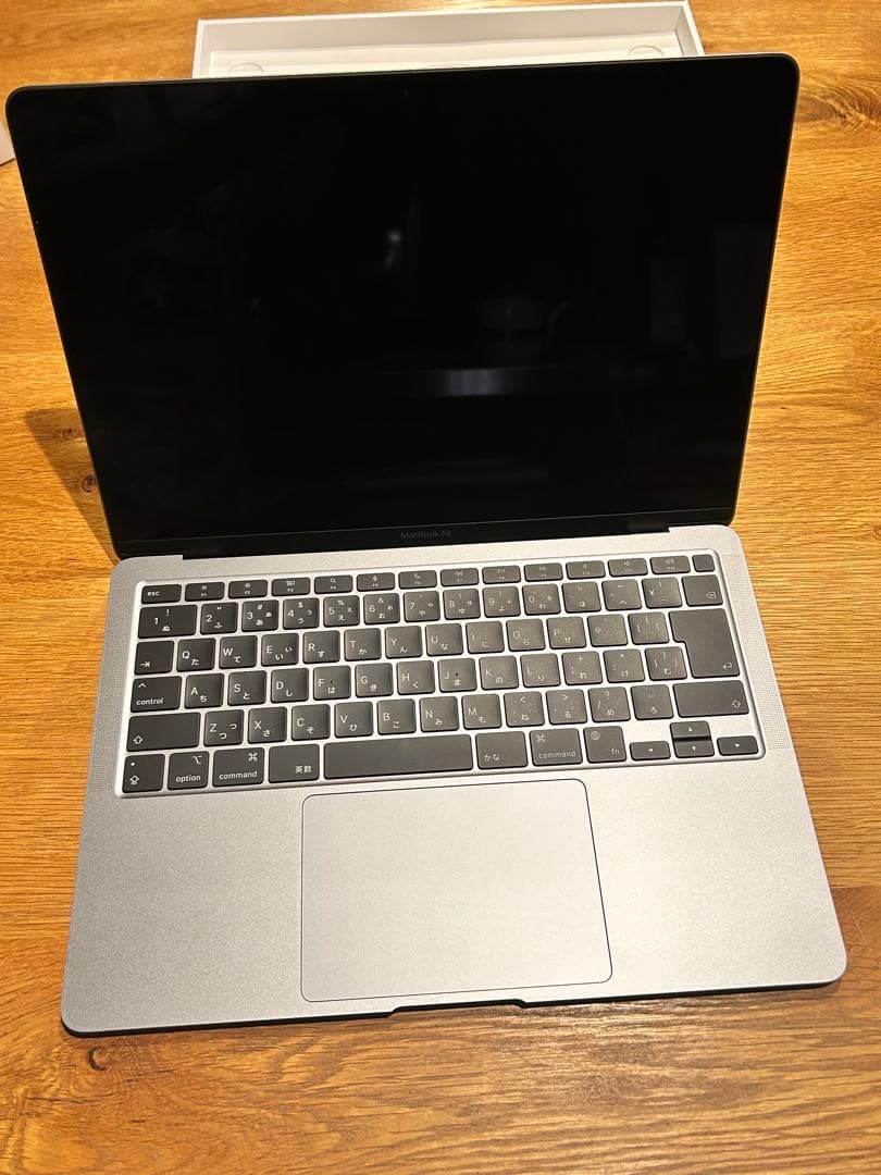 充放電22回容量100% 美品　MacBook Air13インチ