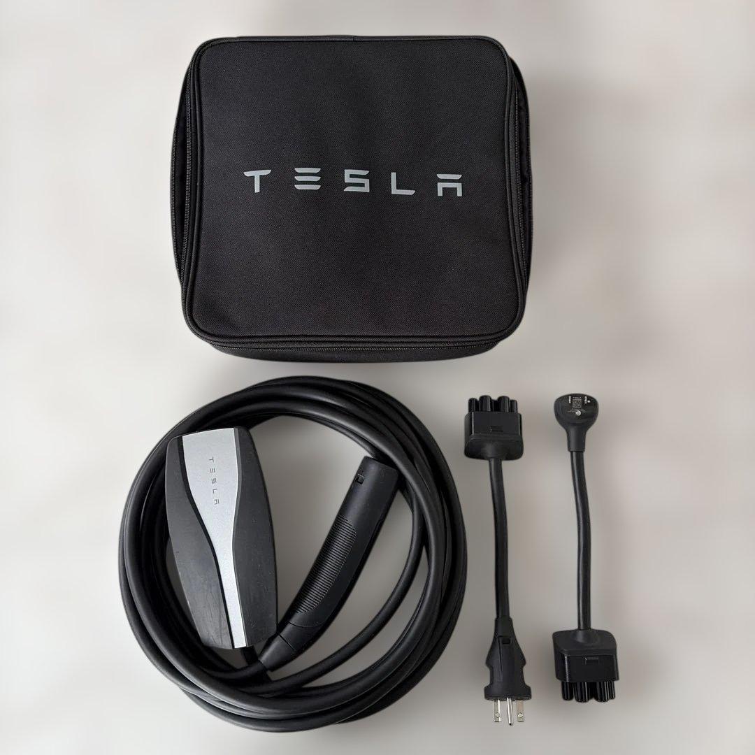 【中古品】Tesla GenⅡ モバイルコネクター　充電用ケーブル