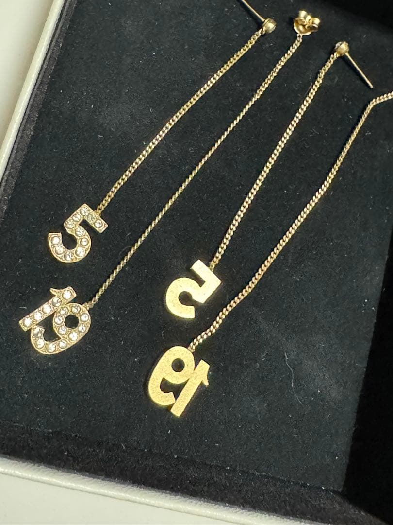 正規品☆シャネルロングピアス no5 no19 ヴィンテージCHANELゴールド