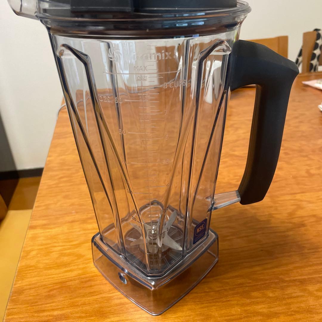 Vitamixブレンダー容器のみ 2リットル 透明/黒 透明プラスチック製